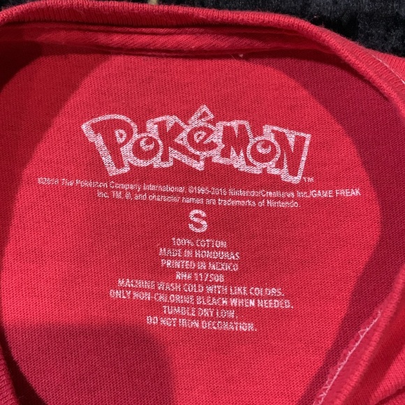 Men’s Pokémon GO Team Valor Pokémon Trainer T-Shirt - Picture 4 of 4